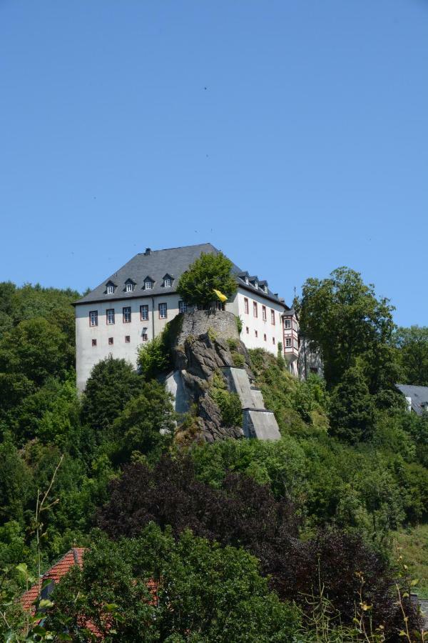 Ferienwohnung Burgblick Bilstein Экстерьер фото