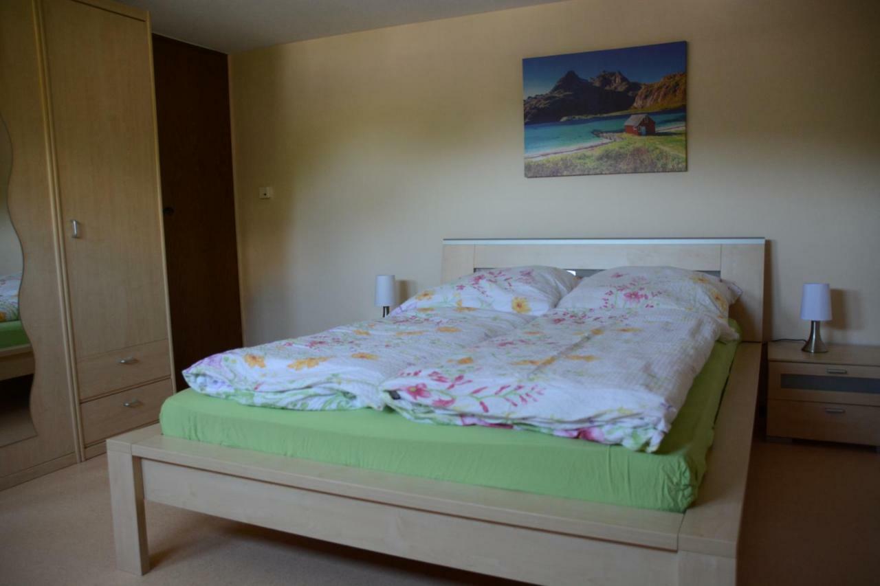 Ferienwohnung Burgblick Bilstein Экстерьер фото